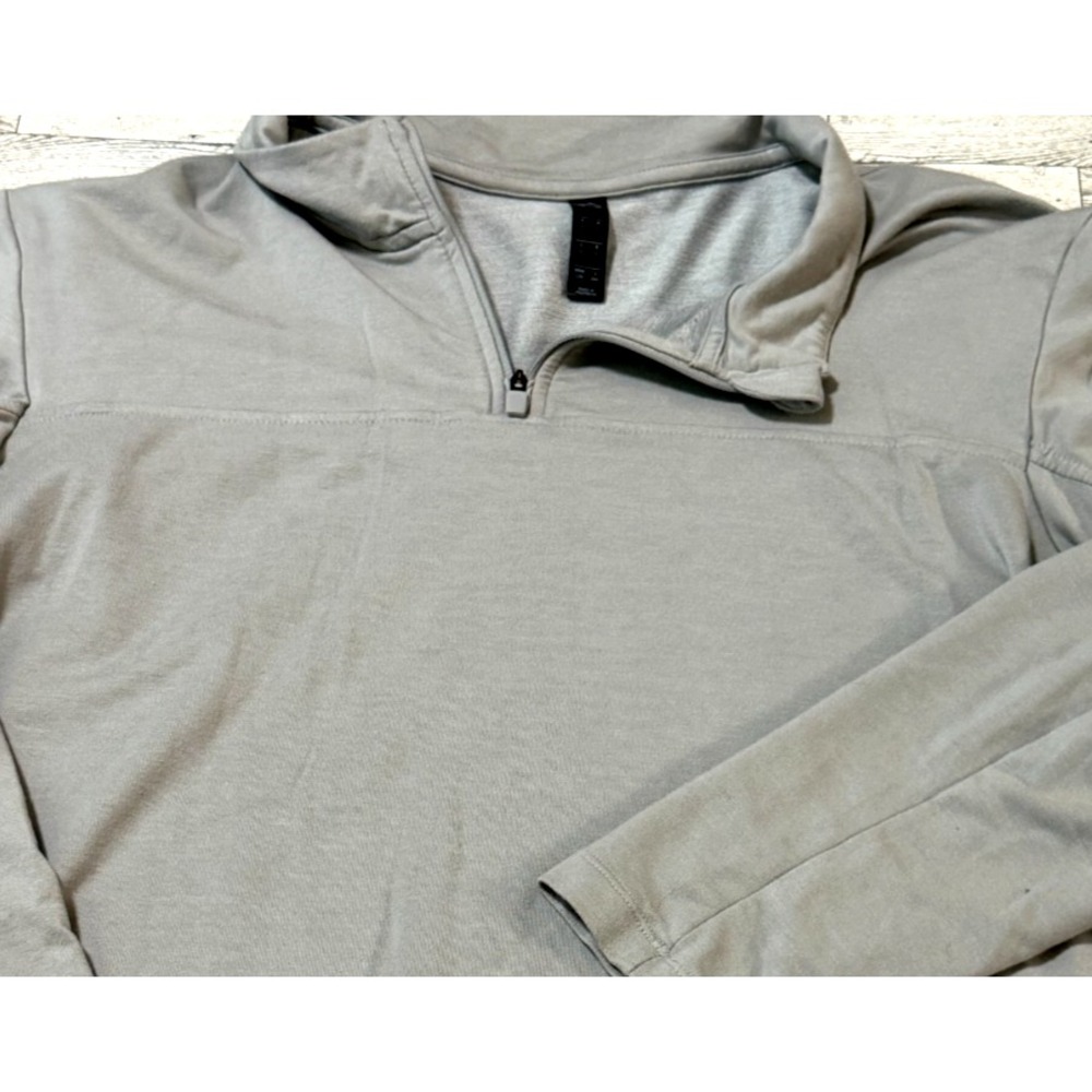 Adidas 1/4 Quarter-Zip Pullover Mens Pullover Aeroready Patch Light Gray LARGE